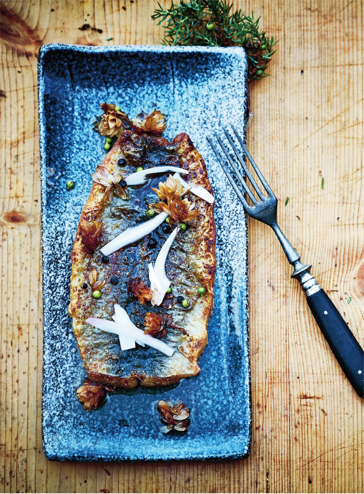 Stegte sild i humleeddike